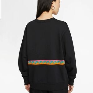 Nike Vintage Stripe Crewneck Black Size Medium Oversized